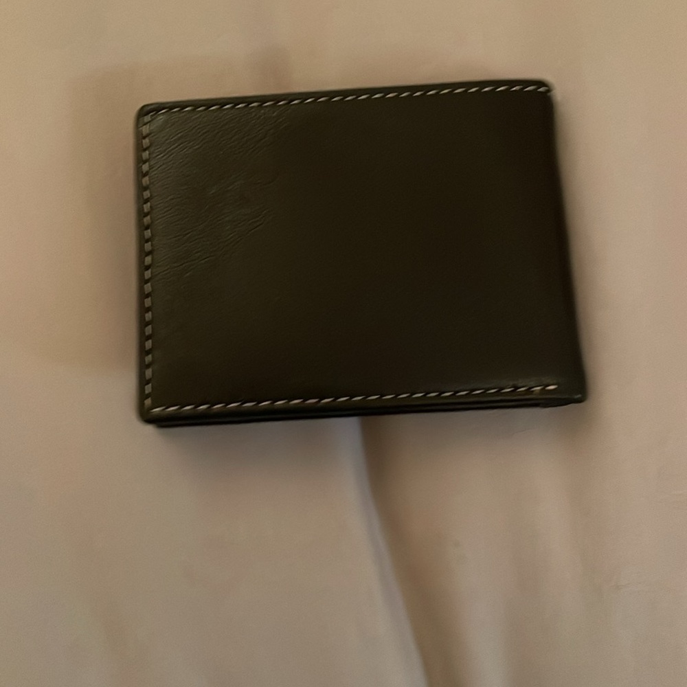 Wallet - Picture 3 of 5